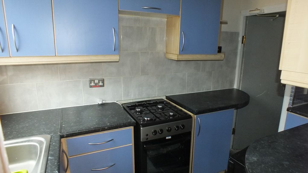 Property photo 3 of 9