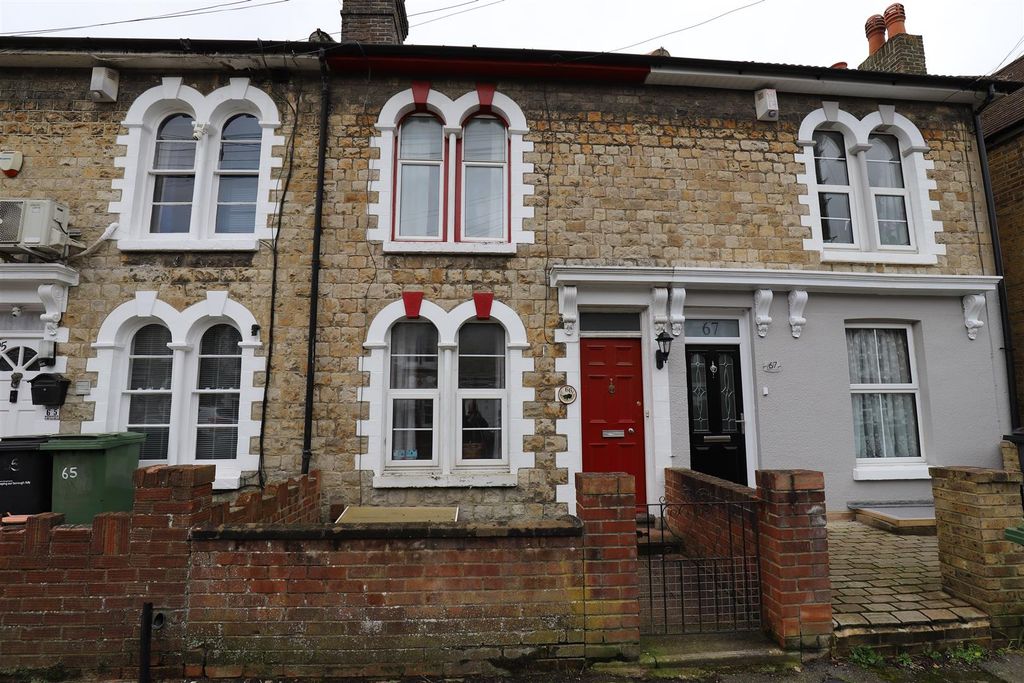 Property photo 1 of 11 Img_1690.Jpg