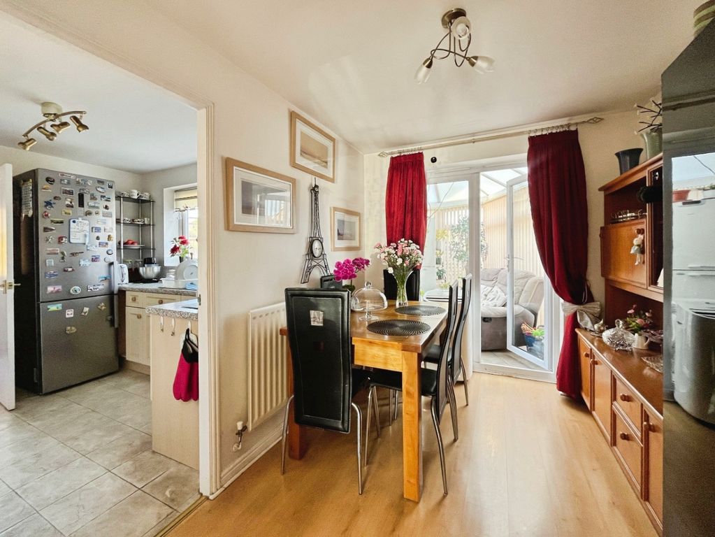 Property photo 3 of 11 3482288