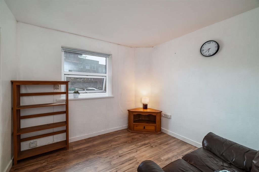 Additional image 4 of 1 bed flat for saleKing Street, Plymouth PL1