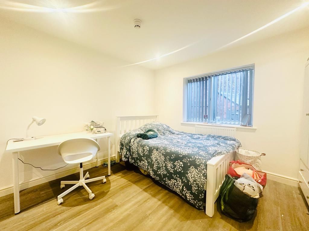 Property photo 2 of 5 Studio Area