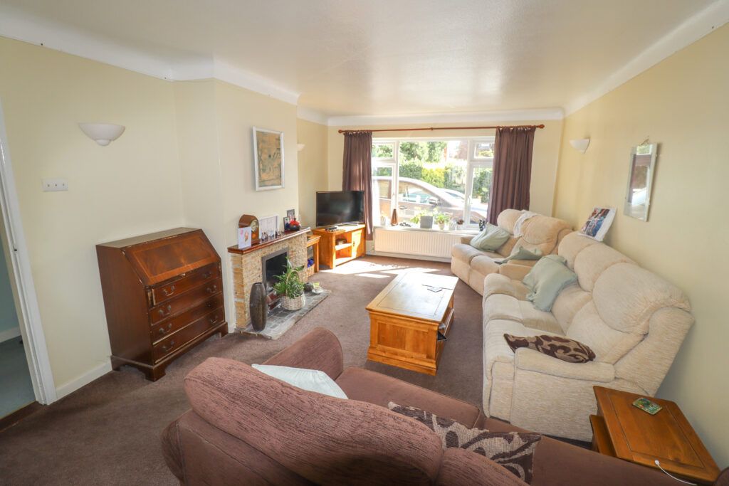 Property photo 3 of 14