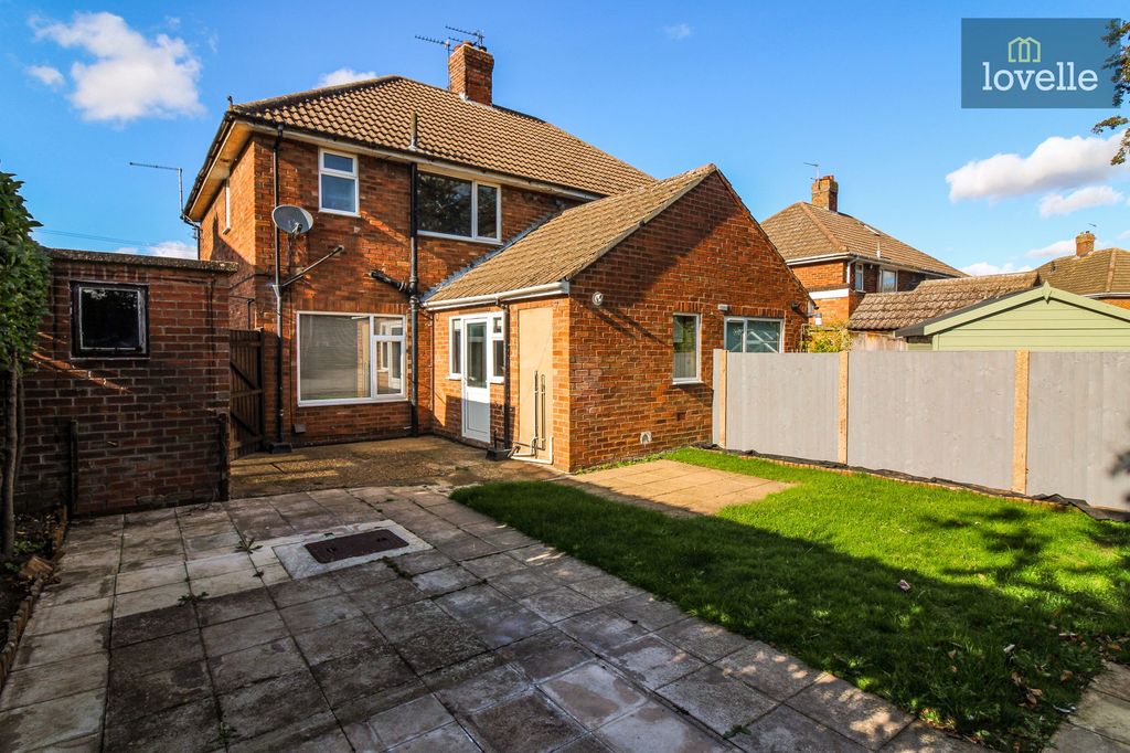 Property photo 2 of 14