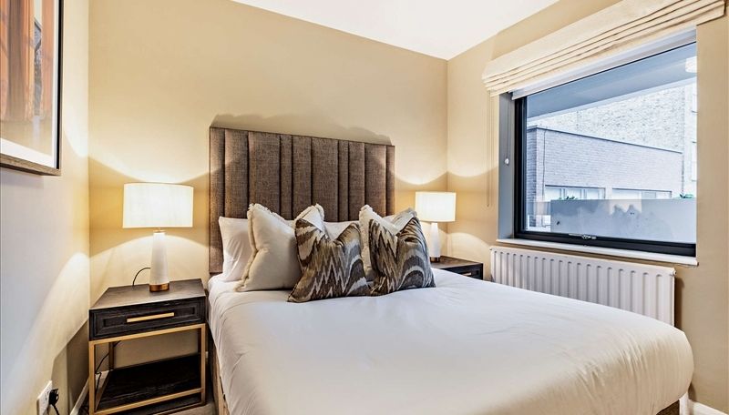 Property photo 2 of 7 Picture 2