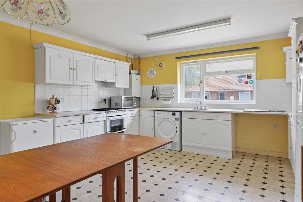 Property photo 2 of 16 Img_2718T.Jpg