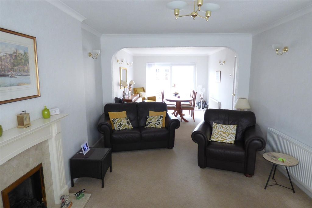 Property photo 3 of 13 P1410258.Jpg