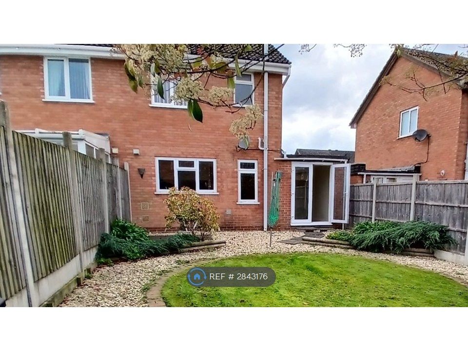 Property photo 2 of 20