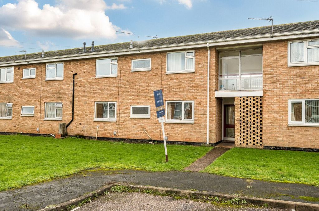 Property photo 1 of 11