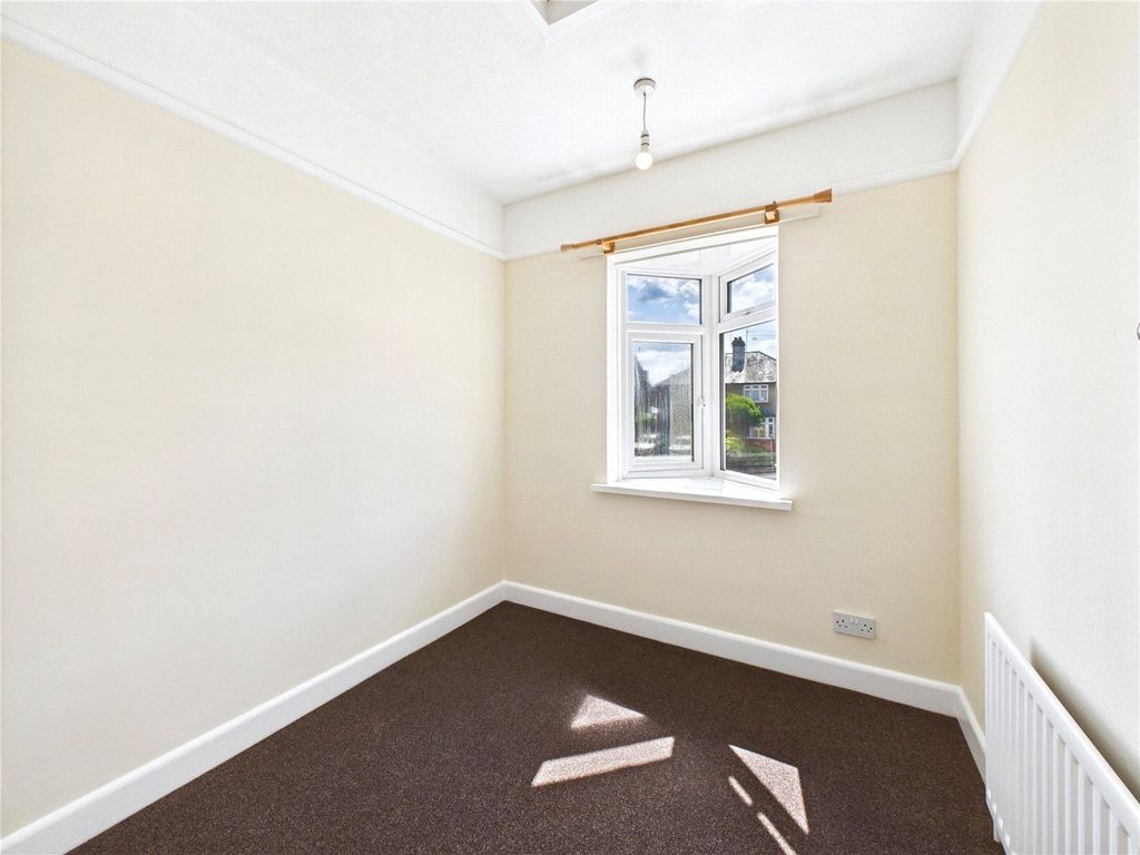 Property photo 3 of 14 Picture No. 01