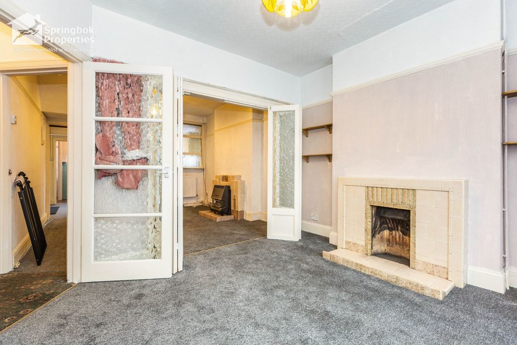 Property photo 3 of 14 Image 3