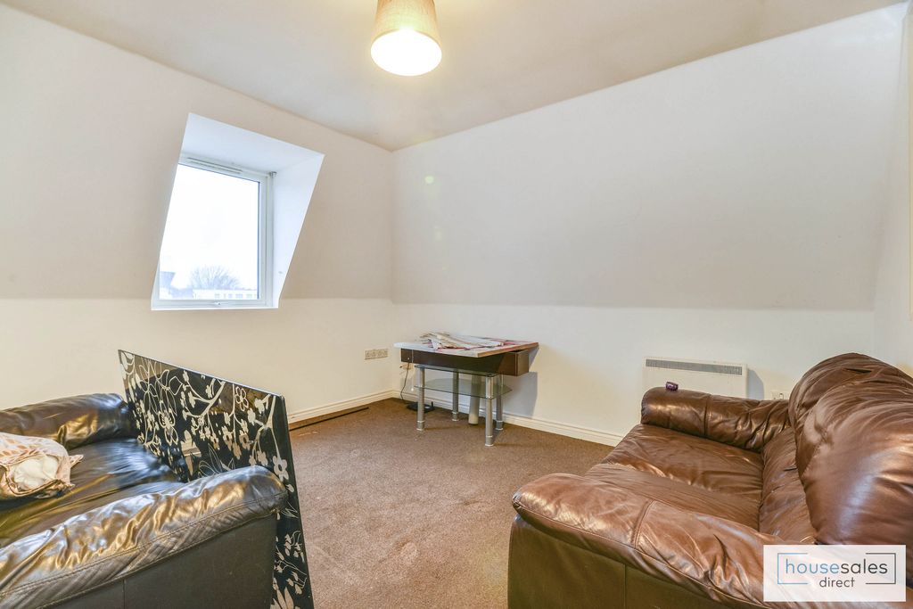 Property photo 3 of 7