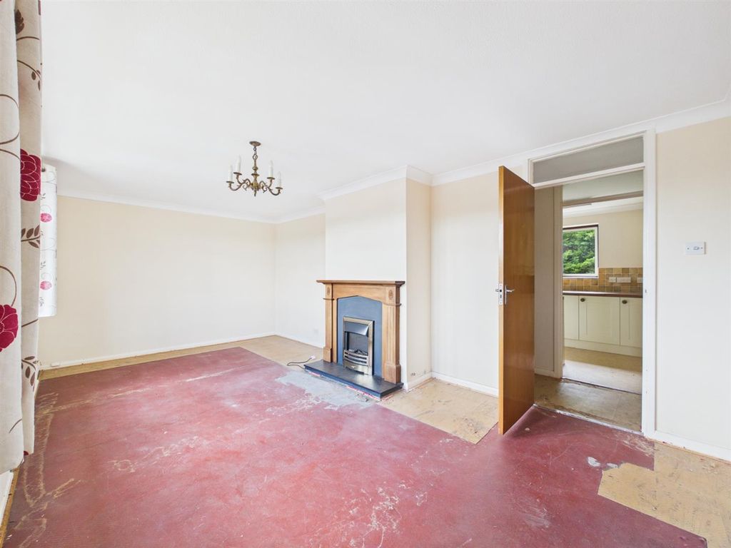 Property photo 2 of 12 Cam01563G0-Pr0264-Still002.Jpg