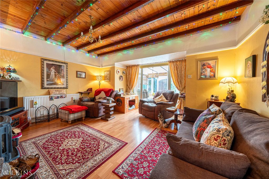 Property photo 3 of 44 Picture No. 08