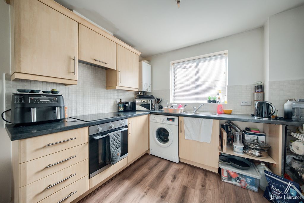 Property photo 2 of 8 Xt5A0125-Hdr(3)