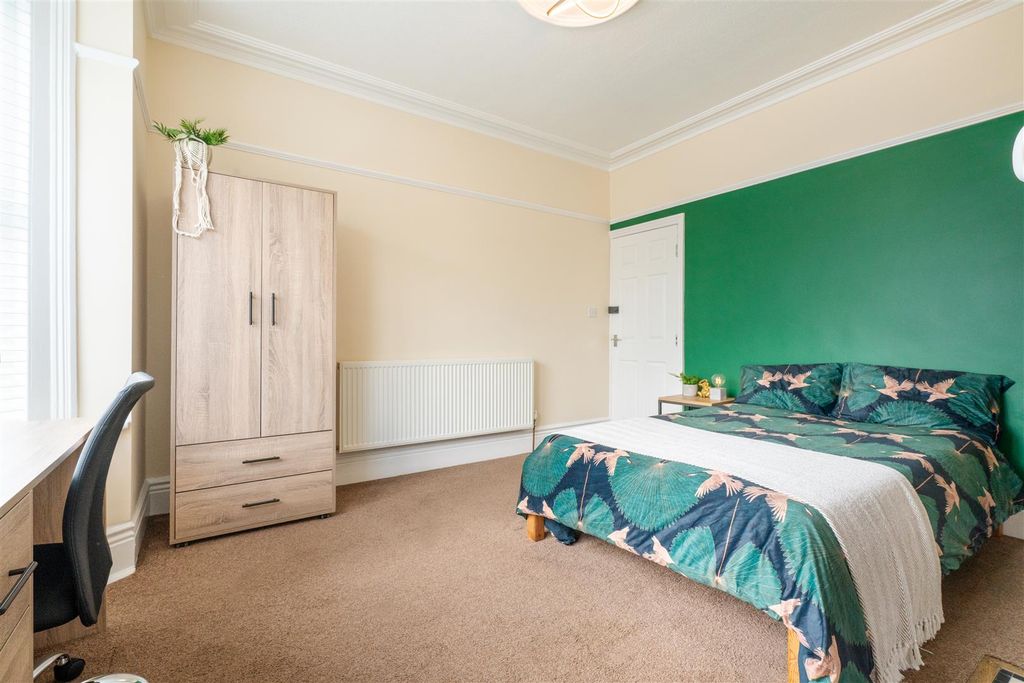 Property photo 3 of 15 _Ajh3935-Hdr.Jpg