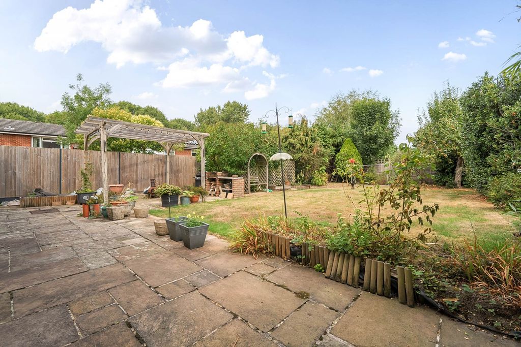 Property photo 3 of 22