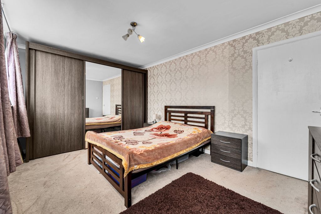 Property photo 1 of 11 Dsc09429