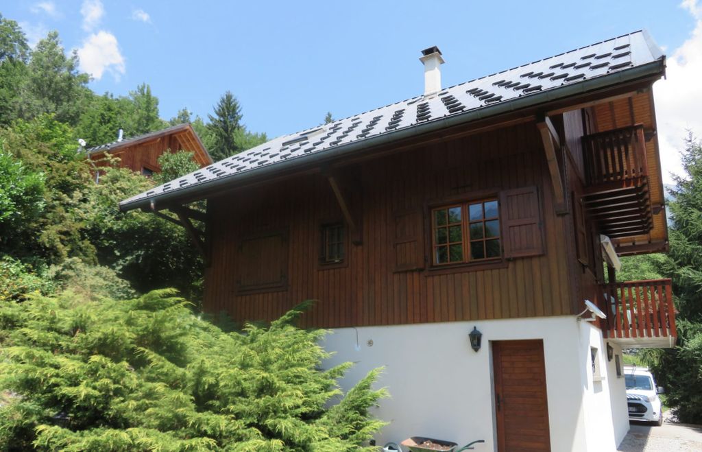Property photo 2 of 16 Chalet For Sale In V