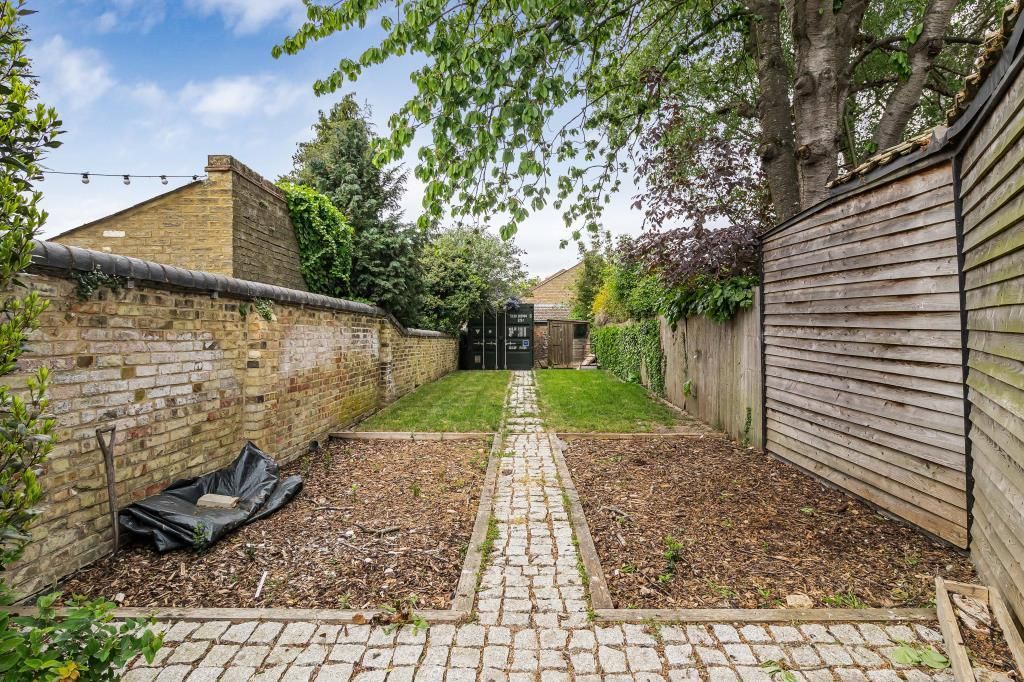 Property photo 2 of 17 3_81414.Jpg