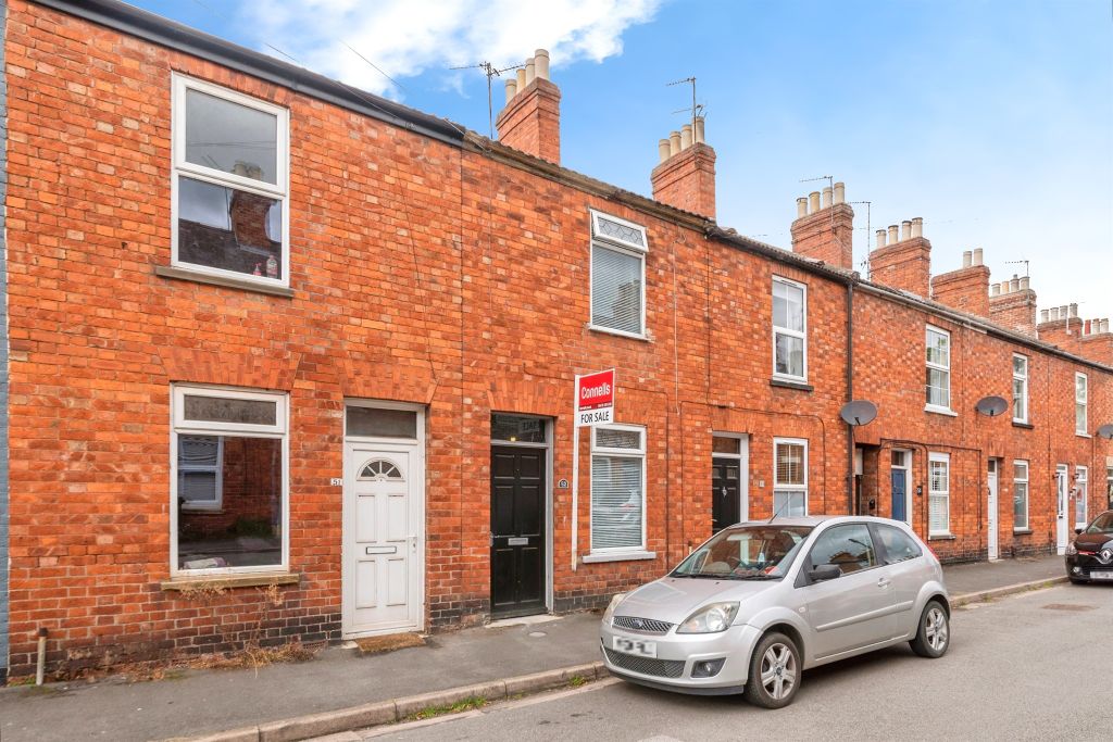 Property photo 1 of 17