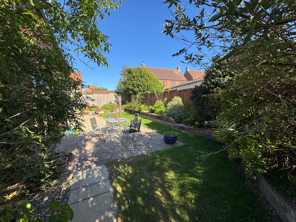 Property photo 3 of 13 Img_5477