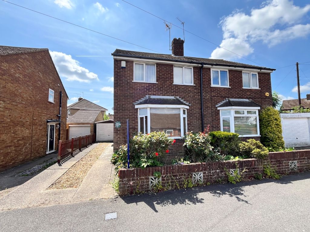 Property photo 1 of 9 4309950