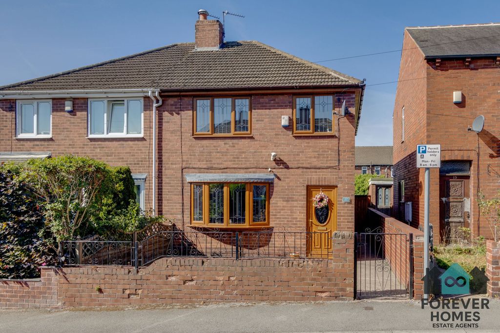 Property photo 1 of 15