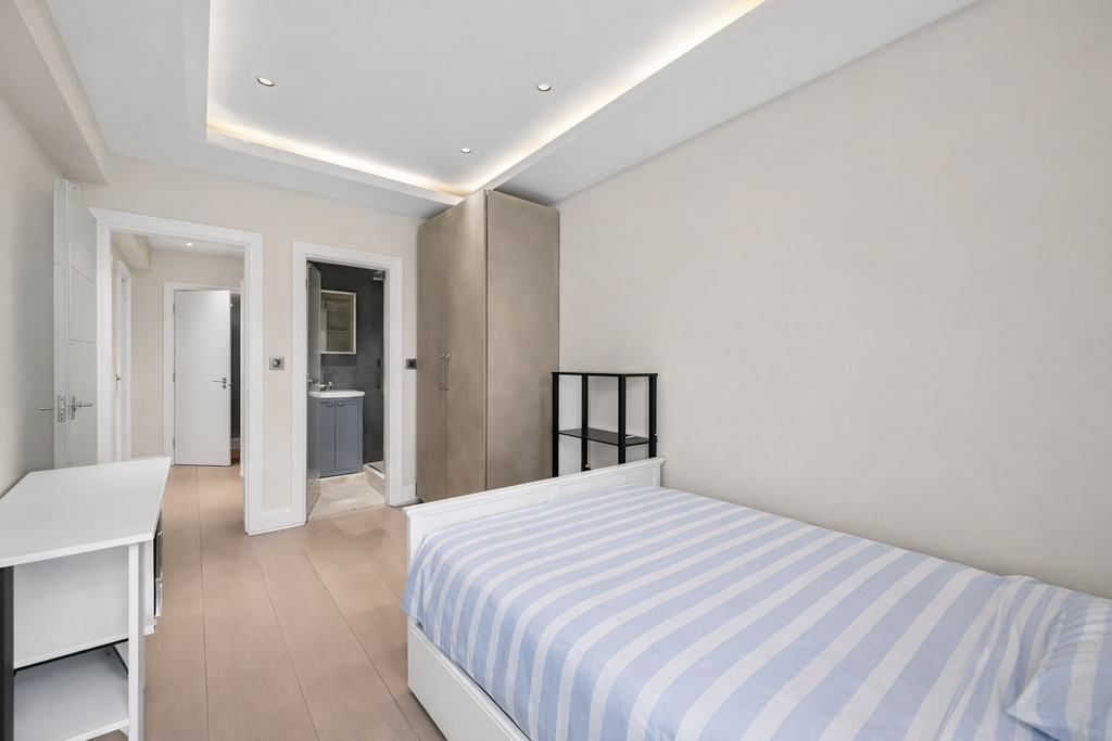 Additional image 7 of 3 bed flat to rentGloucester Place, London NW1