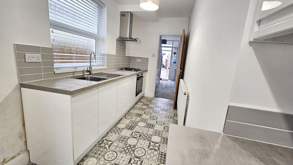 Property photo 2 of 12 Whatsapp Image 2025-11-13 At 15.30.19 (1).Jpeg