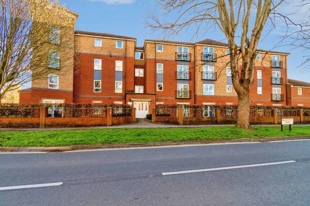 Property photo 1 of 16