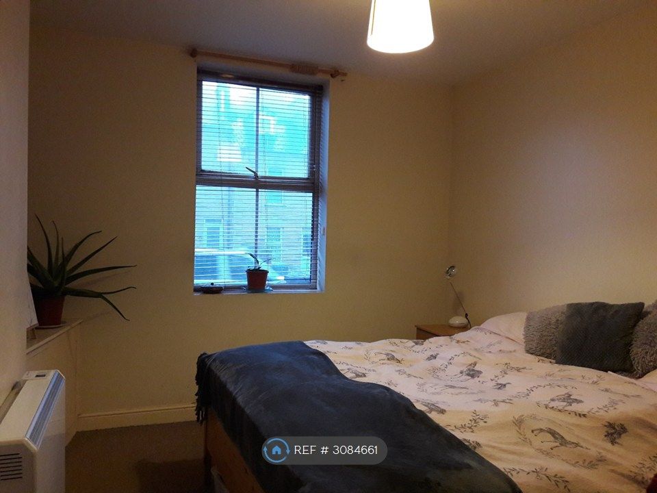 Property photo 3 of 5