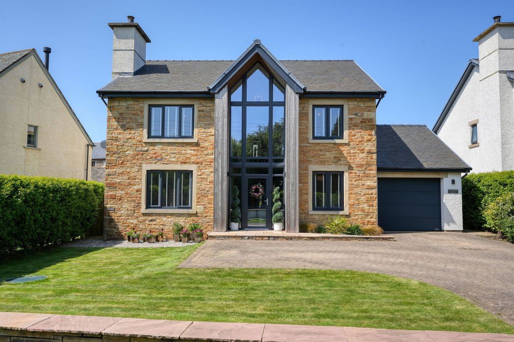 Property photo 1 of 34