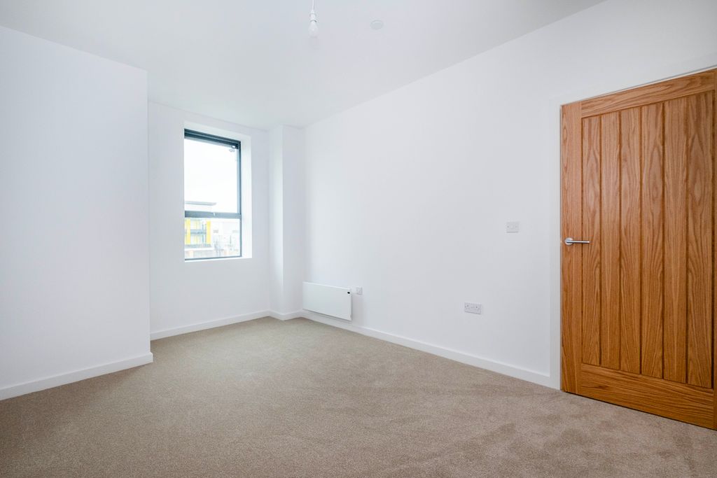 Property photo 3 of 6 Image