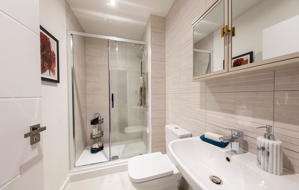 Property photo 2 of 16 Fairview New Homes - Zoopla -