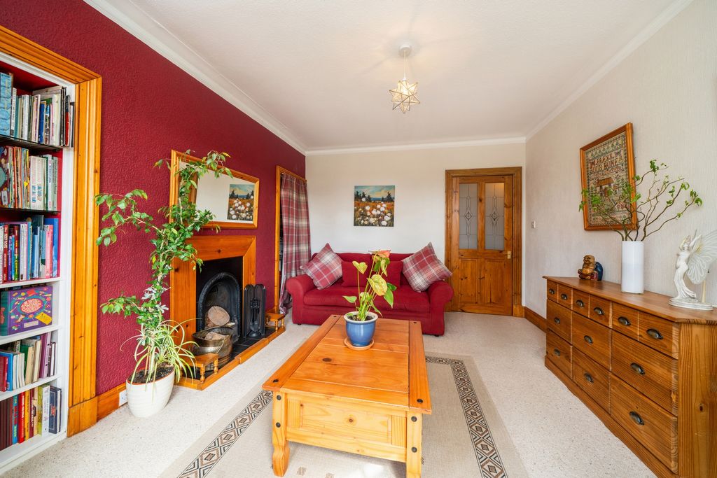 Property photo 3 of 22 Photo 9