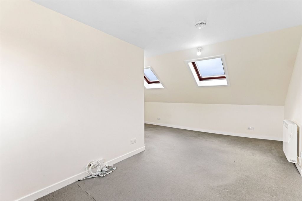 Property photo 3 of 9 Living Room