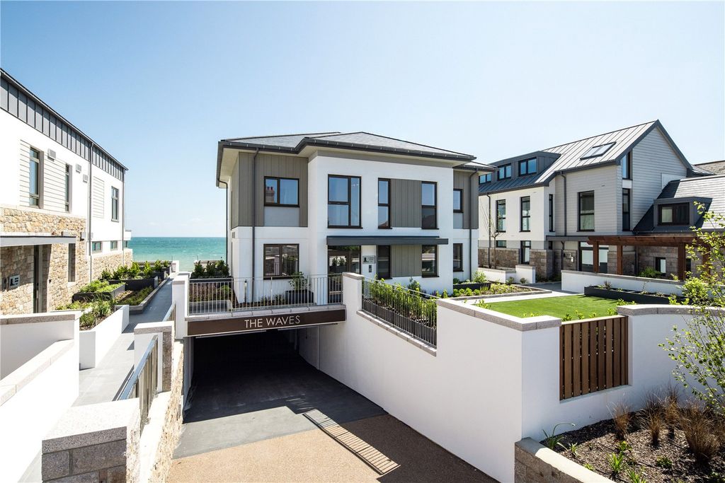 Additional image 7 of 2 bed flat for sale5 Conway House, The Waves, La Grande Route Des Sablons, Grouville, Jersey JE3