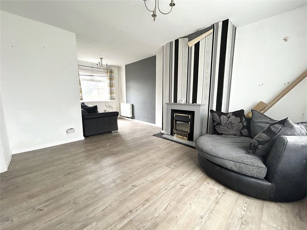 Property photo 3 of 10 Picture No. 04