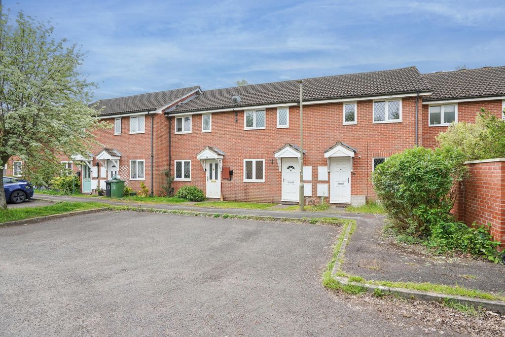 Property photo 1 of 12