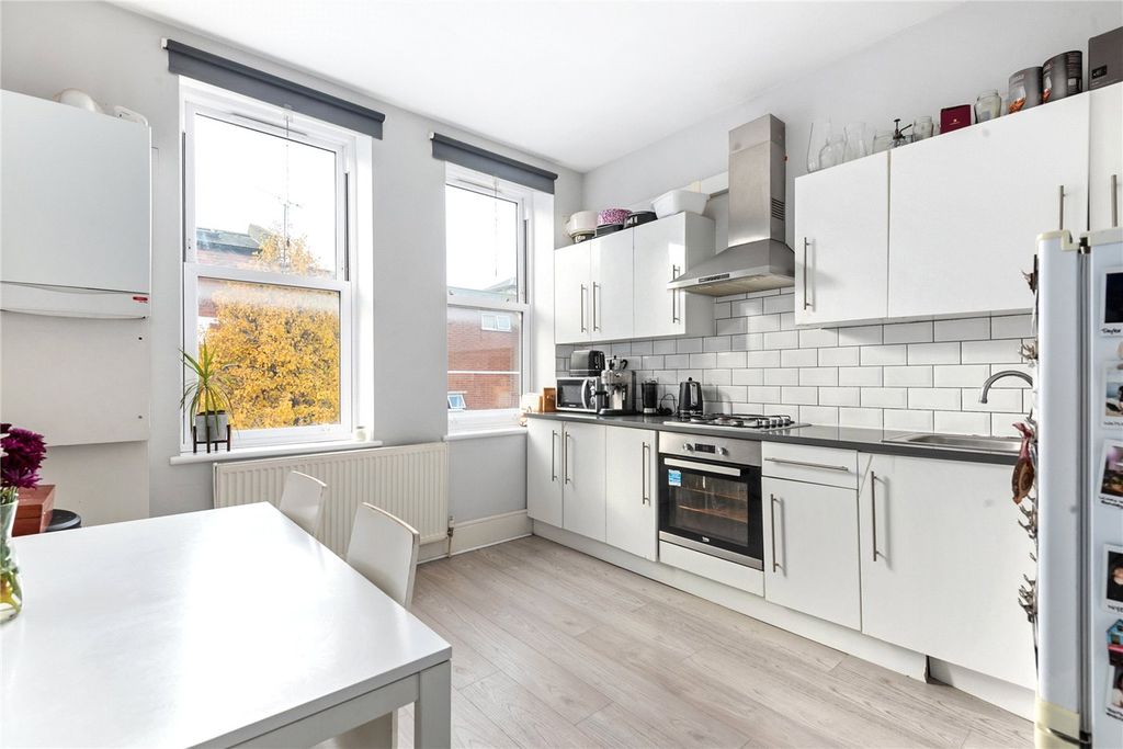 Property photo 3 of 8 Picture No. 02