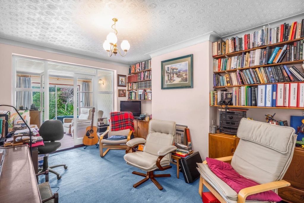 Property photo 3 of 18 3.Jpg