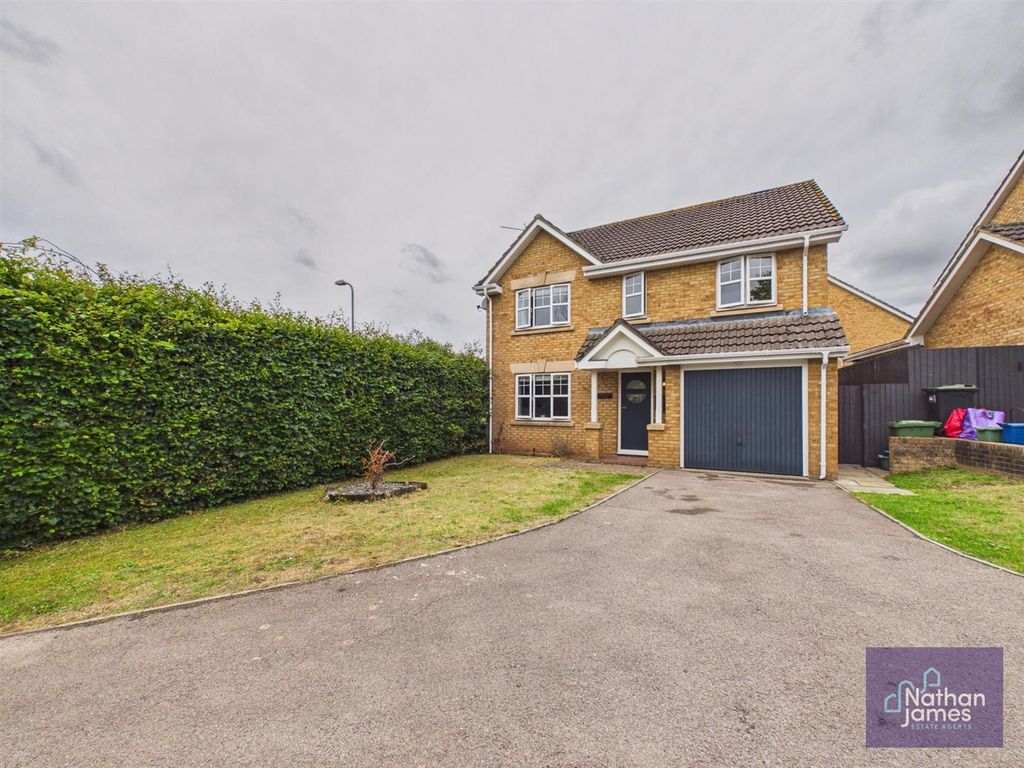 Property photo 1 of 17 Front