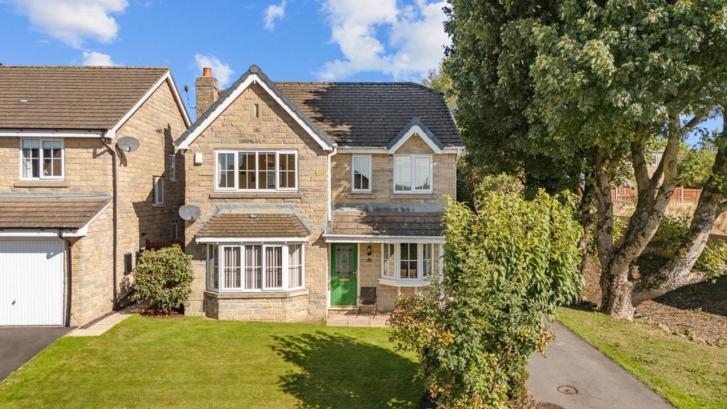 Property photo 1 of 33