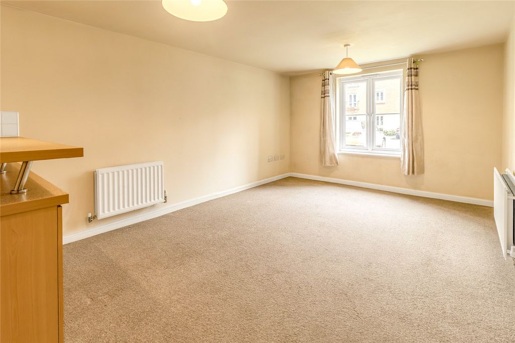 Property photo 3 of 10 Picture No. 17