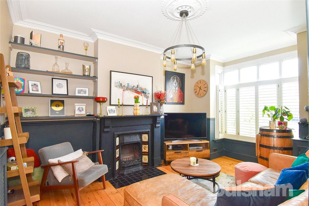 Property photo 3 of 31 Picture No. 05