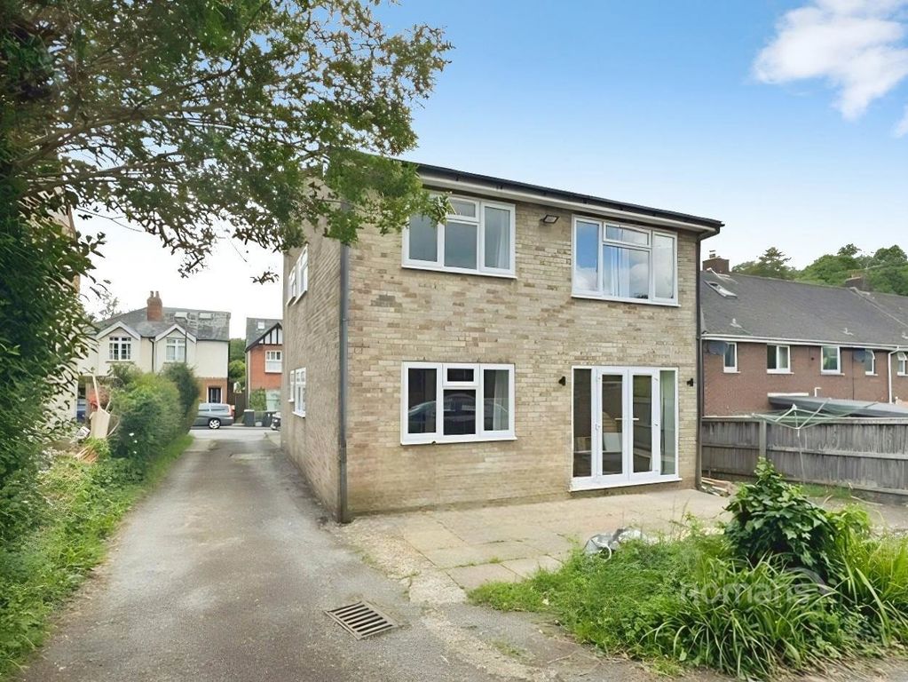 Property photo 1 of 11 Pbox-Img.Jpg