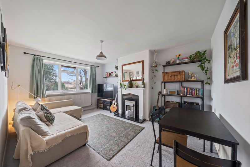 Property photo 2 of 12 Photo 3