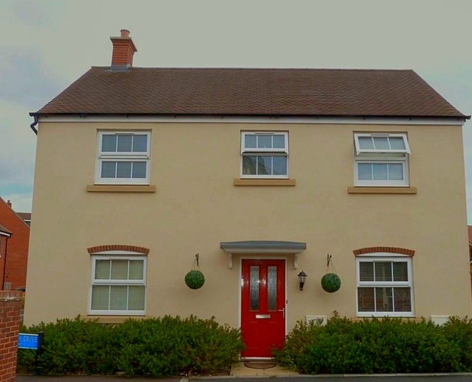 Property photo 1 of 11