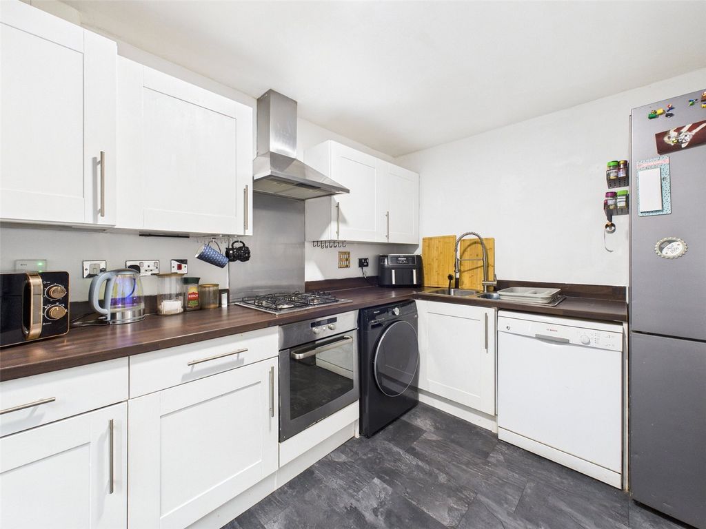 Property photo 3 of 13 Picture No. 09