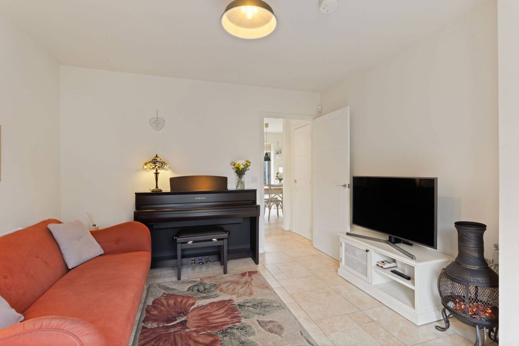 Additional image 4 of 3 bed end terrace house for saleLairdship Drive, Sighthill, Edinburgh EH11
